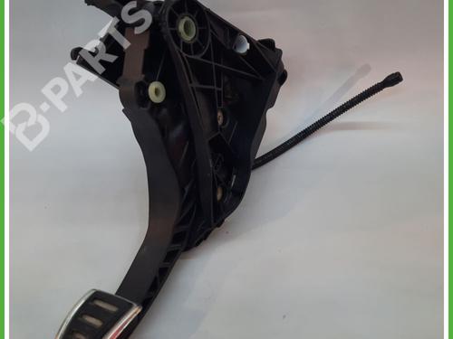 Used Pedal SEAT LEON (5F1) 1.6 TDI (110 hp) 12151083