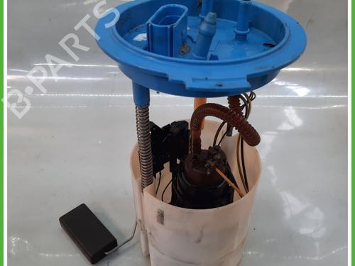 Used Fuel pump VW GOLF VI (5K1) 1.2 TSI (105 hp) 13015352