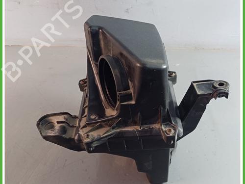 Boîtier de filtre à air VOLVO V50 (545) 2.0 D (136 hp) 17373678