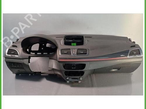 Used Dashboard Dashboard RENAULT MEGANE III Grandtour (KZ0/1) 1.5 dCi (KZ09, KZ0D, KZ1G, KZ29, KZ14, KZ1W, KZ10, KZ1F,... (110 hp) 40144301 40144301