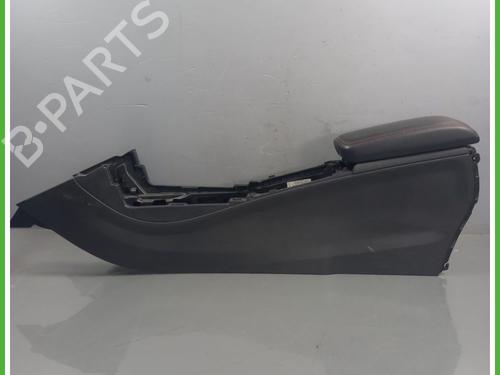 Used Armrest / Center console MERCEDES-BENZ A-CLASS (W176) A 180 CDI / d (176.012) (109 hp) 20494859
