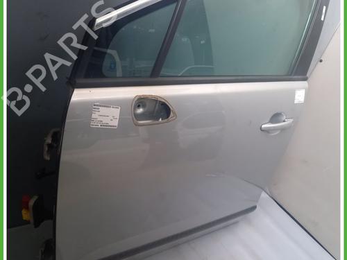 Left front door PEUGEOT 3008 I MPV (0U_) 1.6 HDi | BP26671703C2 