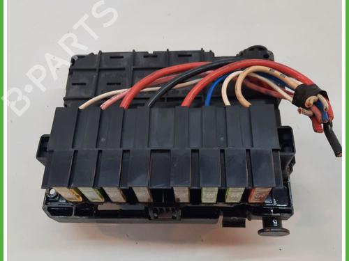 Fuse box PEUGEOT 206 CC (2D) 1.6 HDi 110 | BP13419347E1