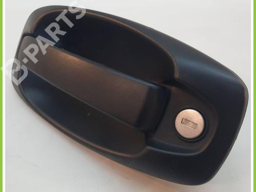 Used Front left exterior door handle PEUGEOT BIPPER Tepee 1.3 HDi 75 (75 hp) 11367912