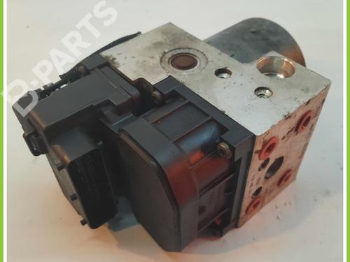 Abs pomp TOYOTA YARIS (_P1_) 1.0 (SCP10_, SCP10R) (65 hp) 11371081
