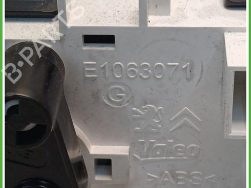Climate control PEUGEOT 2008 I (CU_) 1.6 BlueHDi 75 | BP27409614I5