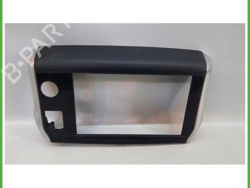 Used Middle console Middle console PEUGEOT 208 I (CA_, CC_) 1.4 HDi (68 hp) 40135713 40135713