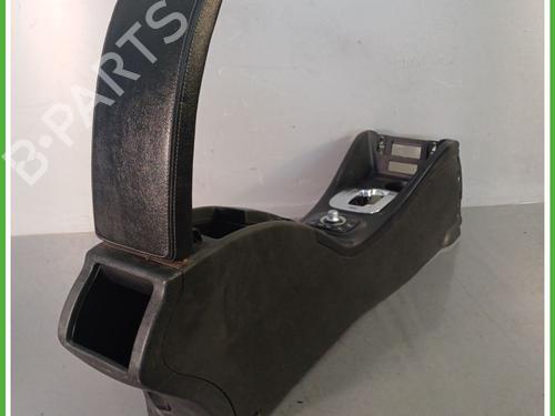 Armrest / Center console RENAULT MEGANE III Grandtour (KZ0/1) 1.5 dCi (KZ09, KZ0D, KZ1G, KZ29, KZ14, KZ1W, KZ10, KZ1F,... | BP26671656I20 