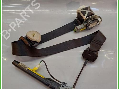 front-right-seatbelt-fiat-500-312_-2007-40139193 main image