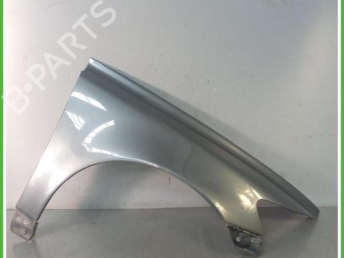 Used Right front fenders Right front fenders VOLVO V50 (545) 2.0 D (136 hp) 40074566 40074566