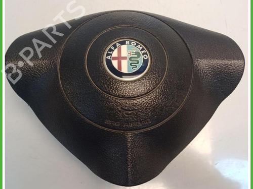 Used Driver airbag Driver airbag ALFA ROMEO 156 (932_) 1.9 JTD (932.A2B00, 932.A2C00) (115 hp) 40145376 40145376