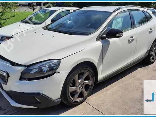 Used Parts VOLVO V40 Hatchback (525) D2 5018353