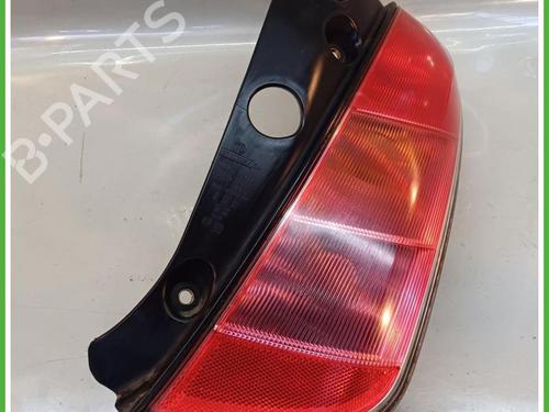Used Right taillight Right taillight LANCIA YPSILON (843_) 1.2 (843.AXA1A) (60 hp) 40136989 40136989