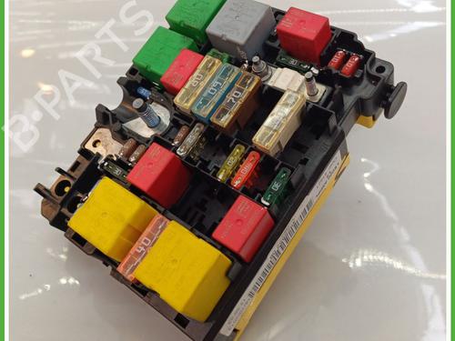 Fuse box PEUGEOT 208 I (CA_, CC_) 1.2 VTI 82 | BP17737547E1 