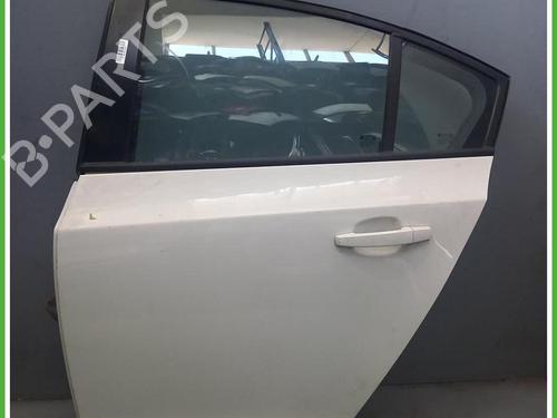 Used Left rear door Left rear door CHEVROLET CRUZE Hatchback (J305) 1.8 LPG (141 hp) 40149442 40149442