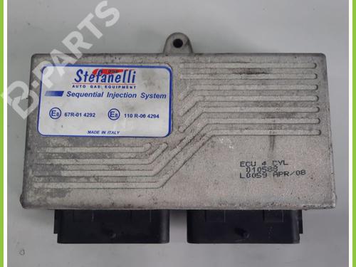 Used Engine control unit (ECU) RENAULT CLIO III (BR0/1, CR0/1) 1.2 16V (BR02, BR0J, BR11, CR02, CR0J, CR11) (75 hp) 11369344