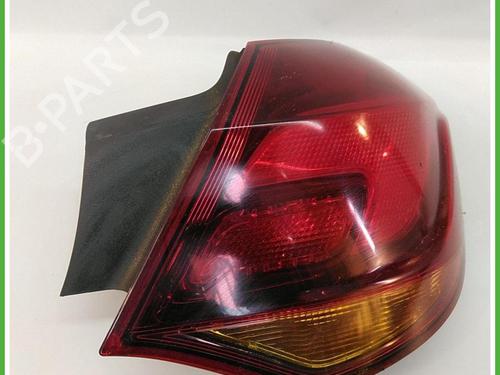 Used Right taillight Right taillight LANCIA Y (840_) 1.2 (840AA, 840AF1A) (60 hp) 40132355 40132355