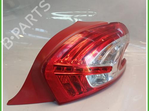 Used Right taillight PEUGEOT 208 I (CA_, CC_) 1.4 GPL (95 hp) 27981588