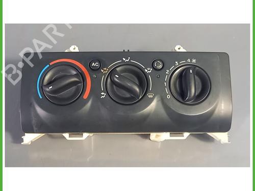 Used Climate control RENAULT CLIO II (BB_, CB_) 1.2 (BB0A, BB0F, BB10, BB1K, BB28, BB2D, BB2H, CB0A,... (58 hp) 30169405