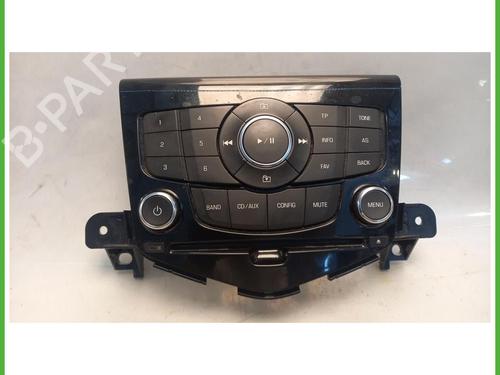 radio-chevrolet-cruze-hatchback-j305-2010-40149412 main image