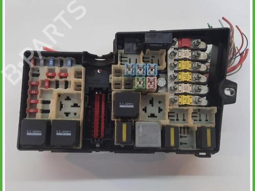 Used Fuse box Fuse box FORD FOCUS II (DA_, HCP, DP) 1.6 TDCi (109 hp) 40135016 40135016