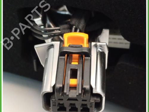 Left taillight PEUGEOT 308 SW III (FC_, FJ_, FR_, F4_, FN_) PureTech 130 (FRHNSL, FRHNST) | BP26902355C34 
