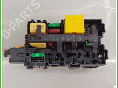 Used Fuse box PEUGEOT 2008 I (CU_) 1.5 BlueHDI 100 (102 hp) 20233636