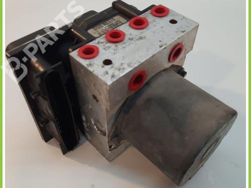 Used ABS pump MERCEDES-BENZ A-CLASS (W169) A 170 (169.032, 169.332) (116 hp) 11367985