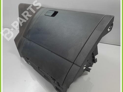Used Glove box VW GOLF VII (5G1, BQ1, BE1, BE2) 1.6 TDI (110 hp) 11368342