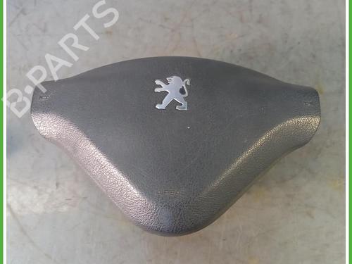 Used Driver airbag Driver airbag PEUGEOT 207 Hatchback Van (WA_, WC_) 1.4 HDi (68 hp) 40075308 40075308
