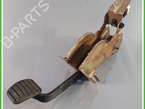 Used Pedal DACIA SANDERO II 1.2 (75 hp) 18090190