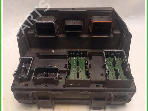 fuse-box-chrysler-grand-voyager-v-rt-2007-40149039 main image