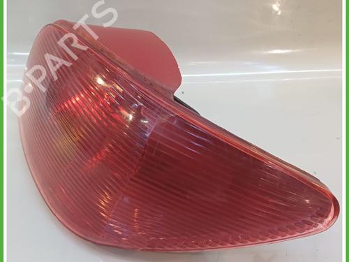 Right taillight PEUGEOT 307 (3A/C) 1.4 16V | BP16473710C35 