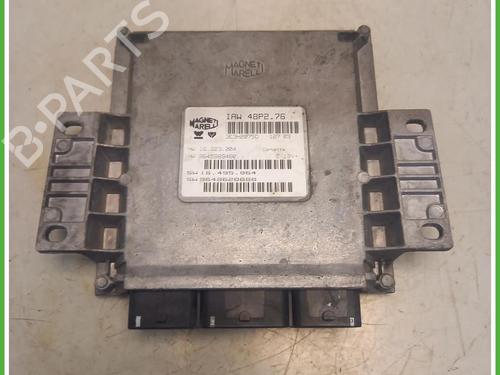 Used Engine control unit (ECU) Engine control unit (ECU) PEUGEOT 206 Hatchback (2A/C) 1.1 i (60 hp) 40076083 40076083