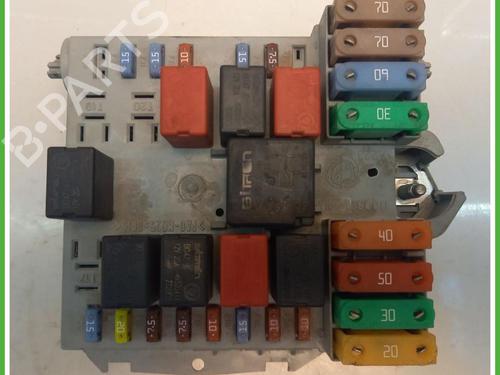 Used Fuse box Fuse box LANCIA YPSILON (843_) 1.2 (843.AXA1A) (60 hp) 40148522 40148522