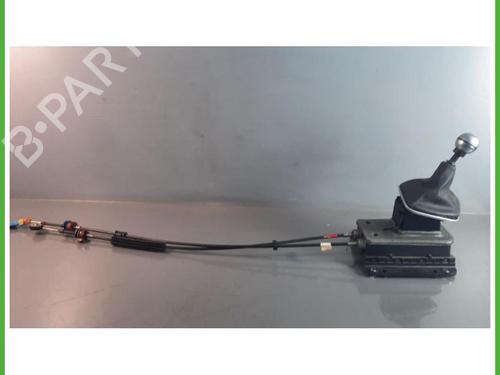 Used Gear lever Gear lever ALFA ROMEO GIULIETTA (940_) 2.0 JTDM (940.FXL1A) (140 hp) 40135554 40135554