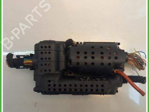 Fuse box OPEL CORSA D (S07) 1.2 (L08, L68) | BP29563861E1 