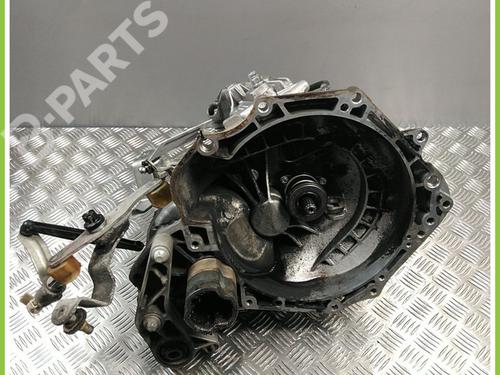 Boîte de vitesses OPEL CORSA C (X01) 1.2 (F08, F68) (75 hp) 11370932