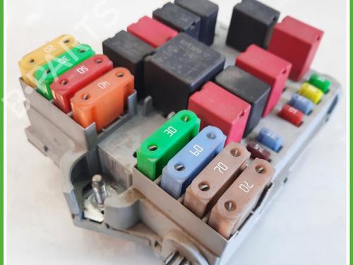 Fuse box LANCIA MUSA (350_) 1.3 D Multijet (350.AXB11, 350.AXB1A) | BP15357515E1 