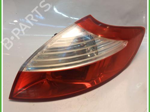 Used Right taillight RENAULT MEGANE III Hatchback (BZ0/1_, B3_) 1.5 dCi (BZ09, BZ0D, BZ1W, BZ29, BZ14) (110 hp) 30697465