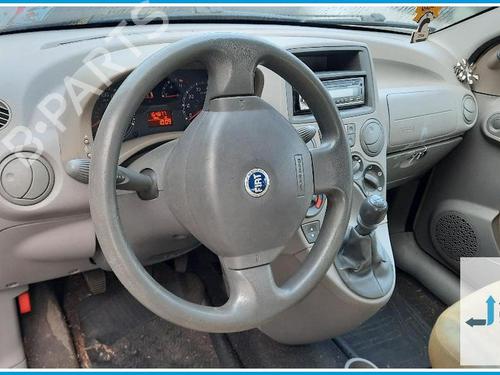 Fuse box FIAT PANDA (169_) 1.2 (169.AXB11, 169.AXB1A) | BP40137201E1  - Image 8