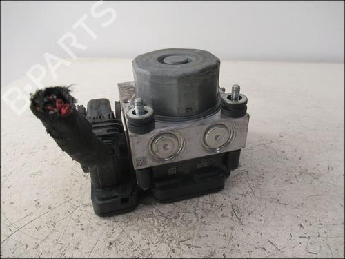 Used ABS pump DACIA SANDERO II 1.0 SCe 75 (B8JC, B8JD) (73 hp) 17134912