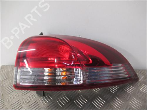 Right taillight RENAULT CLIO IV Grandtour (KH_) 1.5 dCi 75 | BP27438546C35 