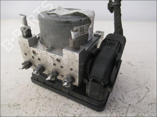 Used ABS pump RENAULT MEGANE IV Hatchback (B9A/M/N_) 1.5 dCi 110 (B9A3) (110 hp) 16298627