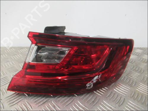 right-taillight-renault-megane-iv-hatchback-b9amn_-2015-31935454 main image