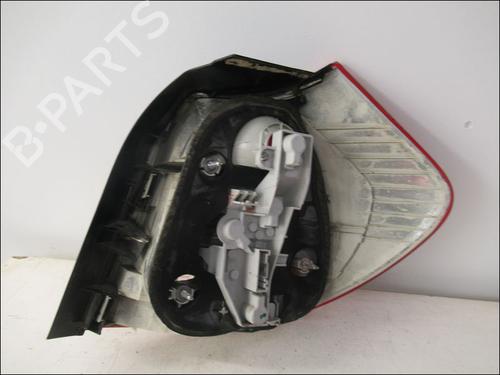 Venstre baglygte BMW 1 (E81) 118 d (143 hp) 17135500
