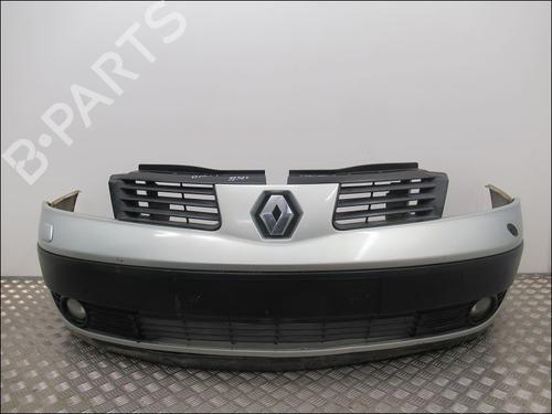 Used Front bumper RENAULT ESPACE IV (JK0/1_) 2.2 dCi (JK0H) (150 hp) 17135009