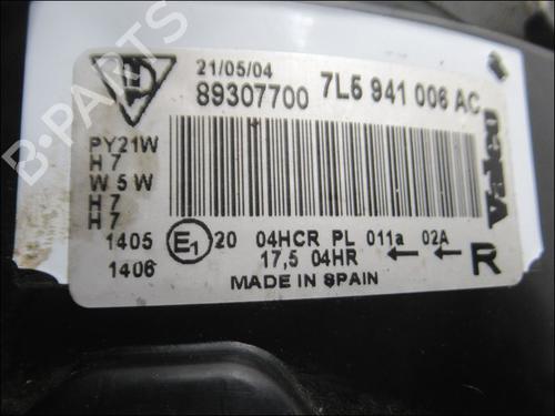 Used Right headlight PORSCHE CAYENNE (9PA) S 4.5 (340 hp) 31179808