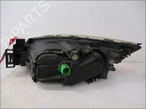 Used Right headlight FORD MONDEO III (B5Y) 2.0 TDCi (130 hp) 15274424