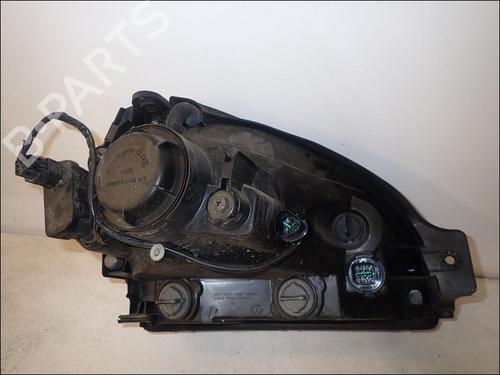 Used Left headlight HYUNDAI TUCSON (JM) 2.0 CRDi All-wheel Drive (140 hp) 15274795